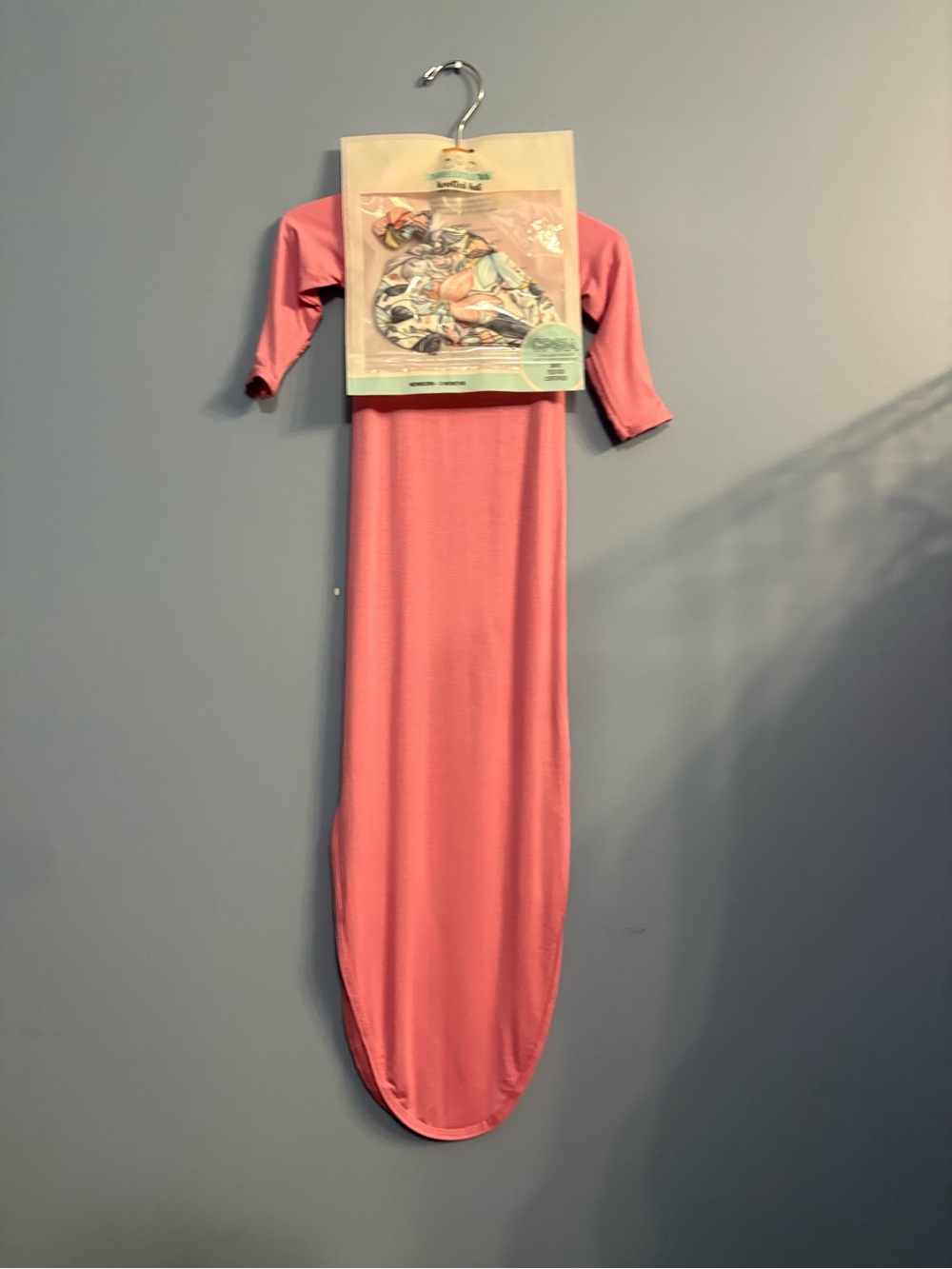 Rose Knotted Gown: Gown & Hat